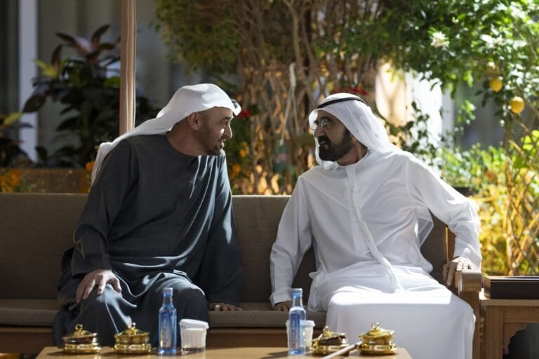 خلال لقائهما في استراحة المرموم بدبي.. رئيس الإمارات ومحمد بن راشد يبحثان شؤون الوطن