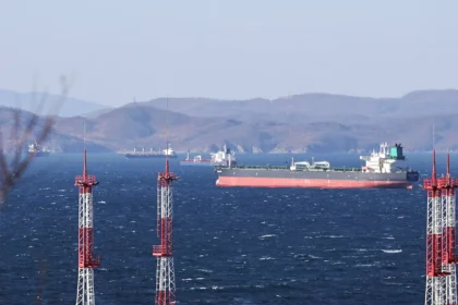 20 مليار دولار لحماية شريان النفط العالمي.. واشنطن تطلق برنامج تأمين ضخم لناقلات النفط