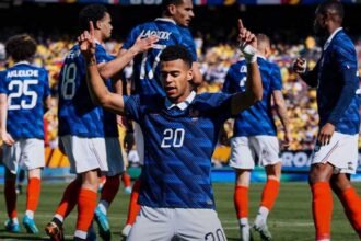 فرنسا تواصل التألق بثلاثية أمام كولومبيا وتختتم ودياتها بانتصار جديد