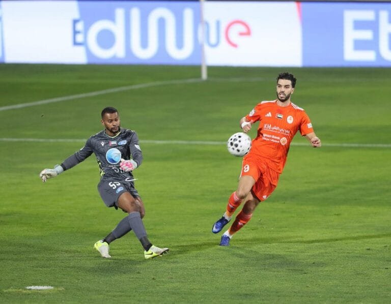 Ajman snatches a dramatic draw against Bani Yas, halting their momentum in the UAE league