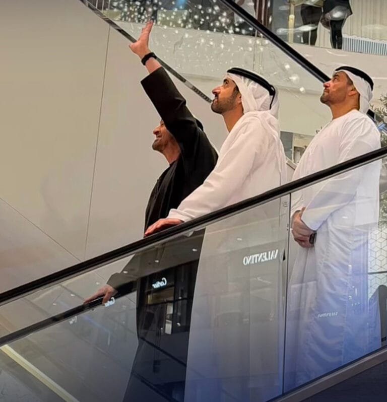 رئيس الدولة يزور "دبي مول" برفقة حمدان بن محمد… رسالة طمأنة تؤكد ثقة القيادة بجاهزية منظومة الأمن في الإمارات