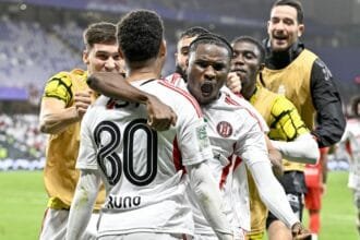 الجزيرة وشباب الأهلي في كأس رئيس الدولة