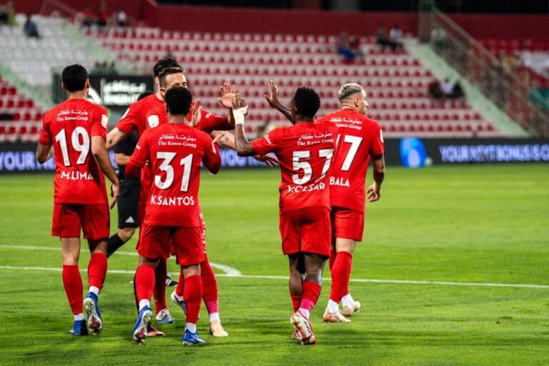 شباب الأهلي يكتسح كلباء بخماسية ويتصدر الدوري الإماراتي للمحترفين