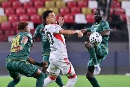 الجزيرة يواصل انتصاراته بثلاثية أمام خورفكان في الدوري الإماراتي