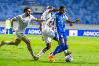 التعادل الإيجابي يحسم مواجهة النصر والبطائح في الدوري الإماراتي