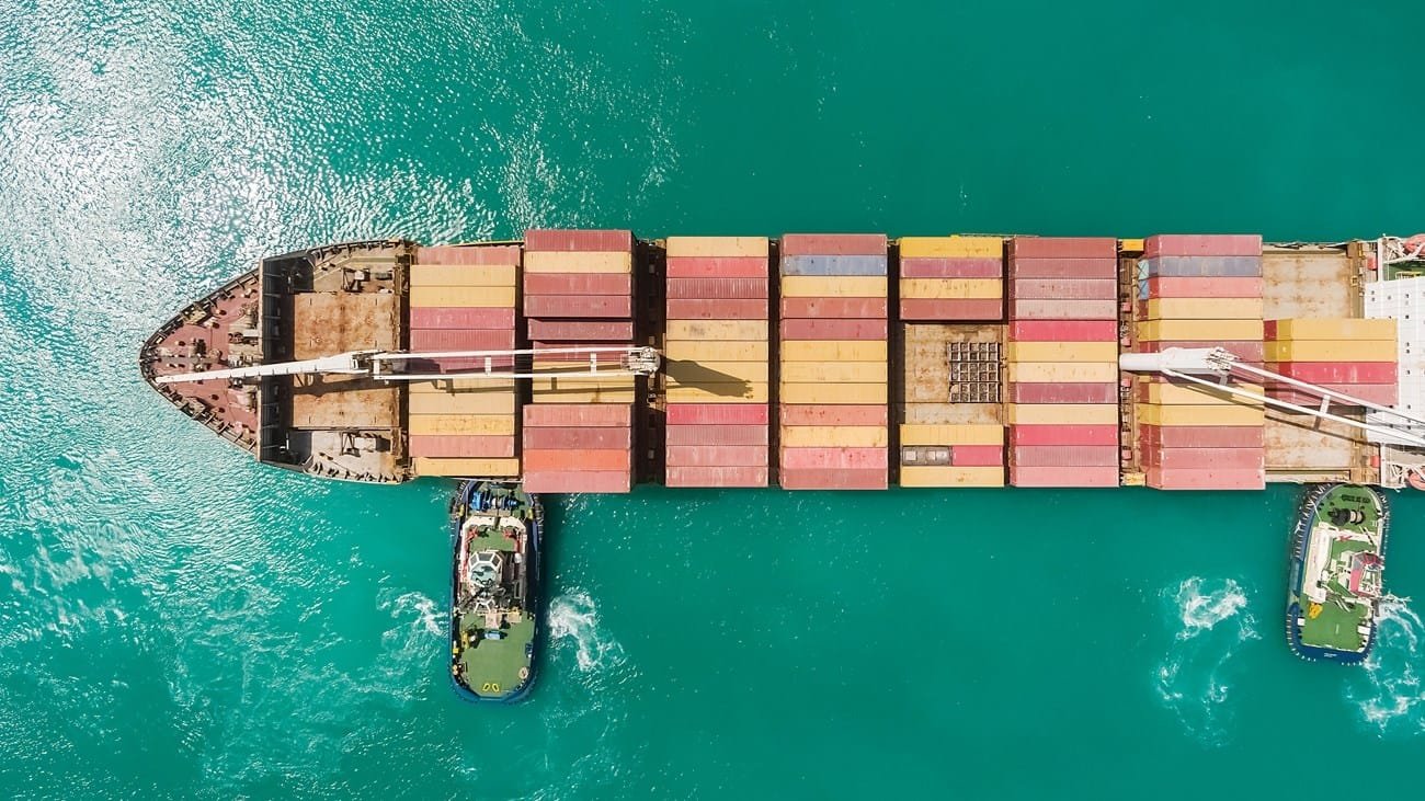 Maritime transport sector.. The UAE leads the Arab world in attracting investments