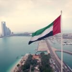 أبوظبي: اعتراض ناجح لصاروخ باليستي وسقوط شظايا في شارع سويحان