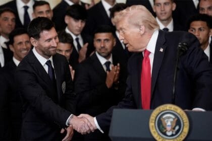 ترامب يستقبل ميسي ونجوم إنتر ميامي في البيت الأبيض.. ويشيد بالأهلي المصري