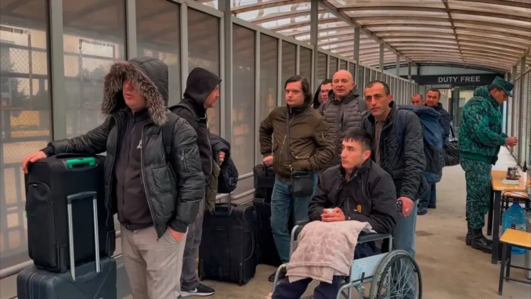 Azerbaijan withdraws its diplomats from Iran after the drone attack on Nakhchivan