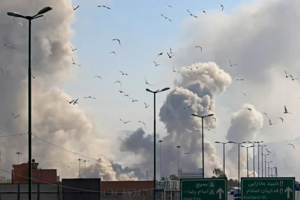 Open fire on day 24: Israel and Iran exchange fierce strikes, igniting the region's skies