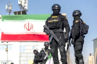 إيران اعتقال أكثر من 460 مواطنا في حملة أمنية واسعة النطاق