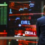 The five-day truce boosts US markets: Dow Jones surges to historic high while oil prices plummet