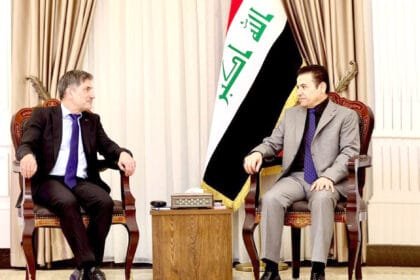 الأعرجي يؤكد التزام العراق بالاتفاق الأمني مع طهران.. ويبحث مع سفير الاتحاد الأوروبي سبل خفض التصعيد الإقليمي