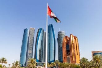 الإمارات تتصدر المبادرة.. أبوظبي تبحث مع هولندا والهند تطورات الأوضاع الإقليمية