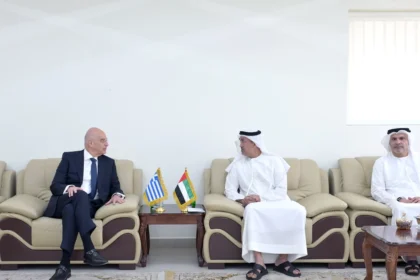 الإمارات واليونان تعززان التعاون العسكري لمواجهة التحديات الإقليمية