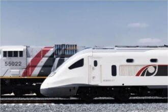 "قطارات الاتحاد" توفر خدمة نقل الركاب بالسكك الحديدية بين محطتي الغويفات والفاية