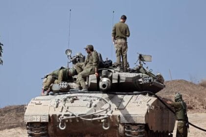 The Israeli army announces it will continue targeting missile and air defense systems in Iran