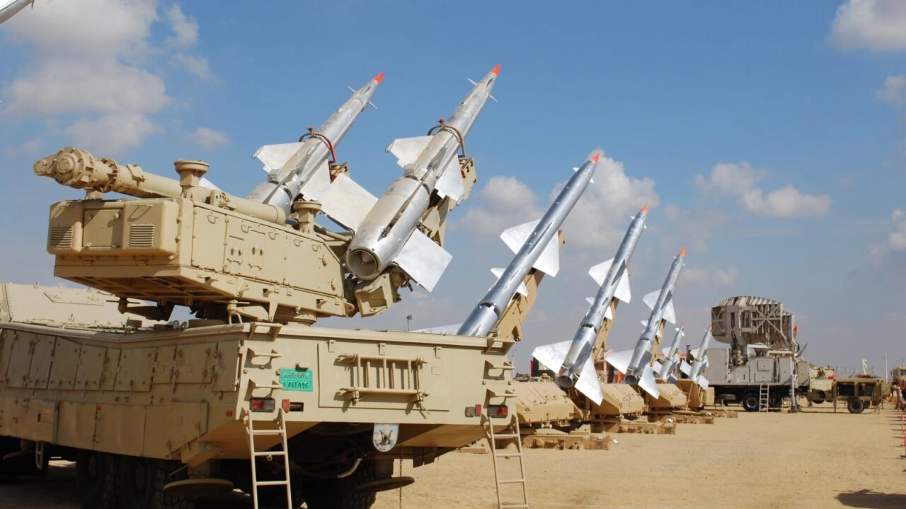 Kuwait: National Guard shoots down 6 drones at vital sites