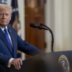 ترامب للدول المتضررة من أزمة الوقود: "تعلموا الدفاع عن أنفسكم واذهبوا لتحصيل نفطكم بأنفسكم"