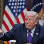 ترامب يهدد بوقف توقيع أي تشريعات حتى يقر الكونجرس قانون الناخبين