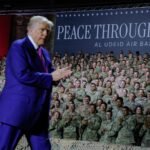 إيران تتهم ترامب بالخدعة.. ورسائل أميركية تؤكد جدية التحركات