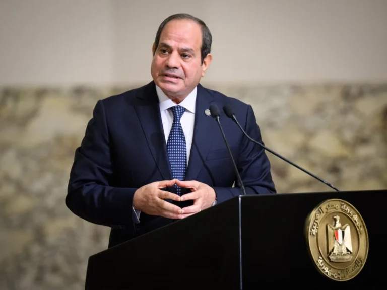 السيسي يوجه نداء عاجلا لترامب: "أوقفوا Sisi makes an urgent appeal to Trump: "Stop the war in the Gulf."في الخليج"