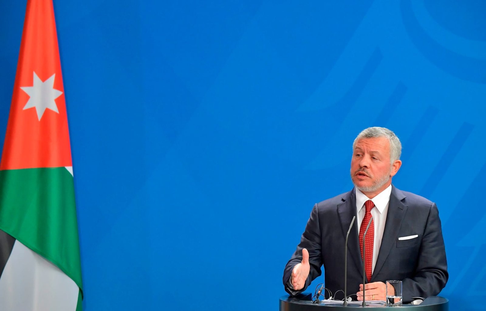 Jordanian monarch: We are prepared to take all measures to ensure the security of the Kingdom.