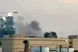 العراق.. صواريخ ومسيرات تستهدف مجمع السفارة الأمريكية بـالمنطقة الخضراء