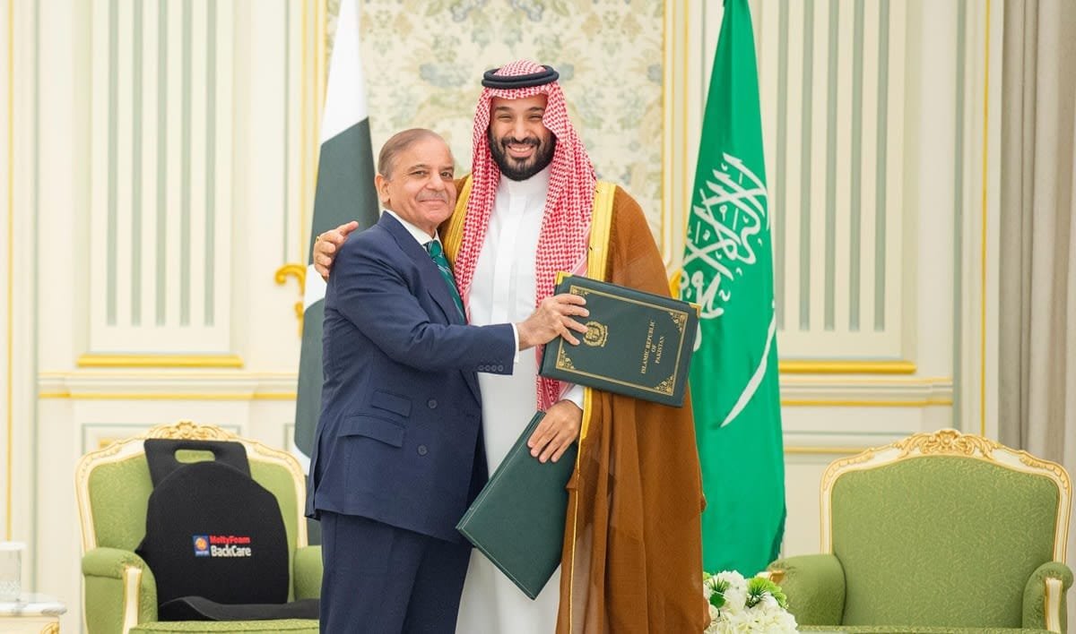 “A double message to Tehran”: Pakistan hints at a joint defense agreement with Riyadh