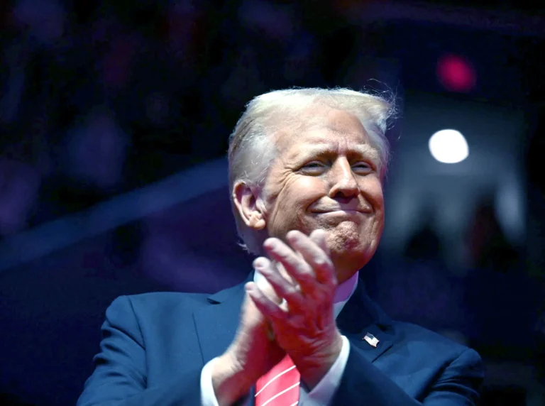 ترامب عبر تروث سوشيال إيران الخاسر في الشرق الأوسط