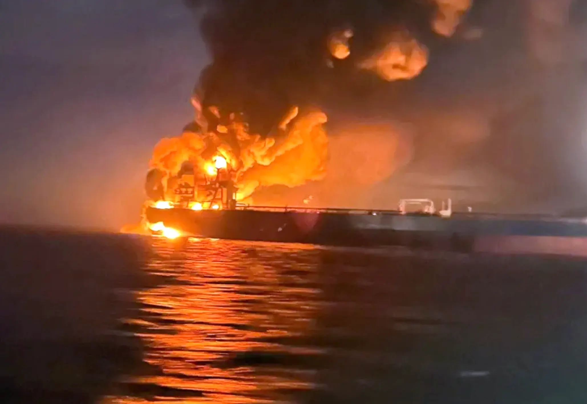 Tensions in the Black Sea: Greek oil tanker targeted off Russia; diplomatic move expected