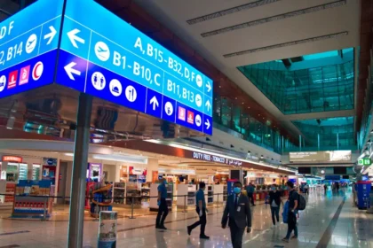 Heavy traffic at Dubai Airport... Emirates operates 100 flights in two days