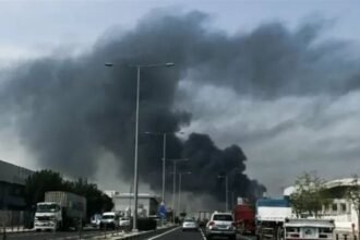 A sudden fire in Qatar's industrial area… Quick control protects lives and facilities