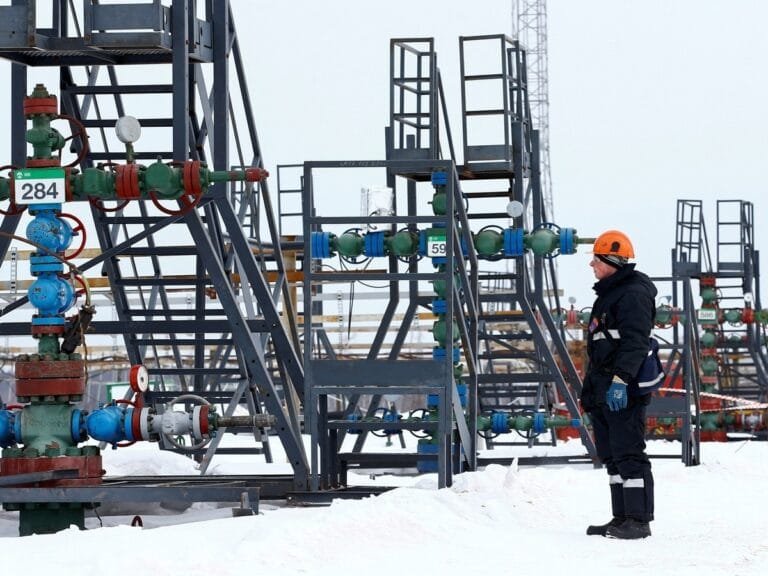 European energy emergency plan: Seeking alternatives to the Strait of Hormuz as tensions escalate