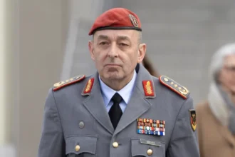 عاجل - رئيس الأركان الألماني يتعهد باستهداف كل العناصر والمجموعات المطلوبة في الشرق الأوسط