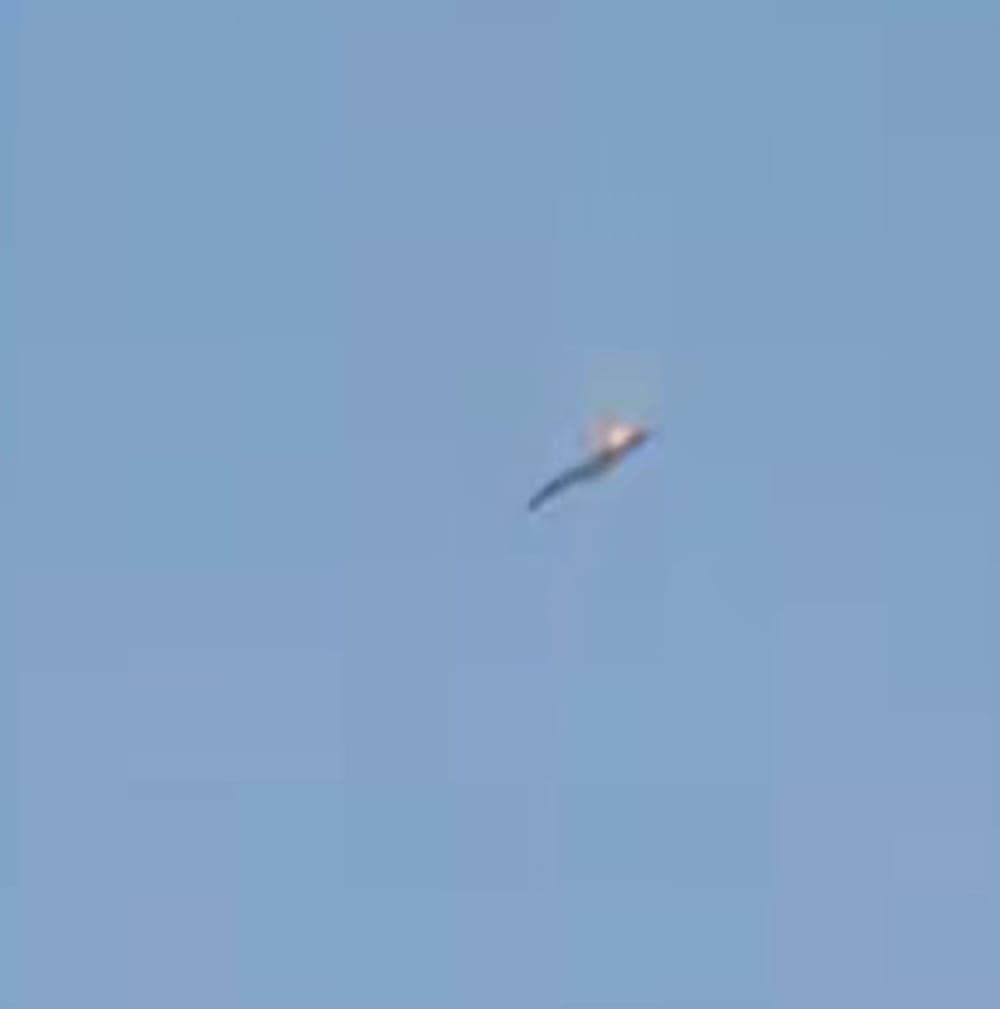 Kuwait announces detection of a hostile ballistic missile outside the threat range