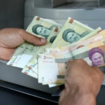 زيادة غير مسبوقة للأجور في إيران.. الحكومة ترفع الحد الأدنى بنسبة 60% لمواجهة التضخم