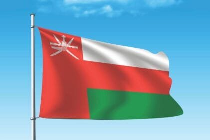 سلطنة عمان تستنكر استهداف منشآت الطاقة في الإمارات وقطر والهجمات على السعودية