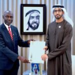 تسلمها شخبوط بن نهيان.. رئيس الإمارات يتلقى رسالة خطية من رئيس أوغندا