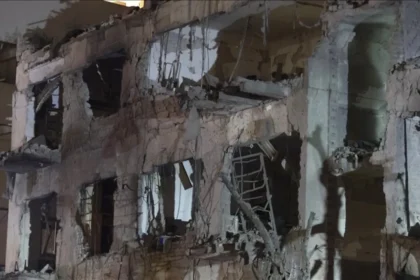 شظايا صاروخ إيراني تصيب مقر إقامة القنصل الأمريكي في إسرائيل