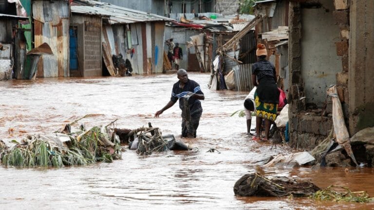 The UAE offers condolences to Kenya for the victims of the floods and heavy rains