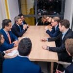 قبرص.. عبدالله بن زايد ووزير الخارجية الألماني يبحثان تداعيات الاعتداءات الإيرانية على الإمارات ودول المنطقة