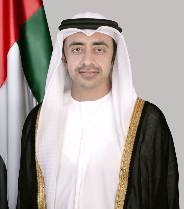 By phone.. Abdullah bin Zayed discusses with a number of officials and foreign ministers the latest developments in the regional situation