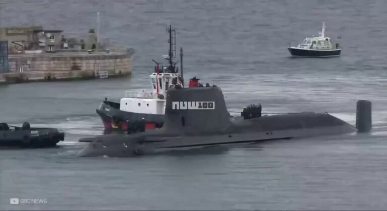 بريطانيا تحرك أسلحتها النووية في بحر العرب.. غواصة 'إتش.إم.إس أنسون' جاهزة للضربات بعيدة المدى