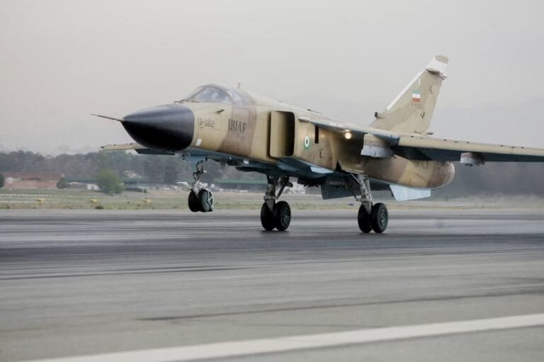 قطر تعلن إسقاط مقاتلتين إيرانيتين واعتراض 7 صواريخ باليستية و5 طائرات مسيّرة