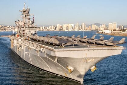 قوة استجابة سريعة أمريكية في طريقها للشرق الأوسط عبر سنغافورة