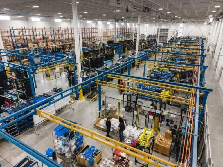 صفقة بقيمة 4.75 مليار دولار.. "مبادلة" تعلن بيع حصتها في شركة "كول آي تي" لشركة "إيكولاب"