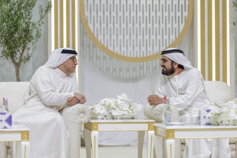 الإمارات: محمد بن راشد يلتقي منصور بن زايد لتعزيز مسيرة التنمية الشاملة