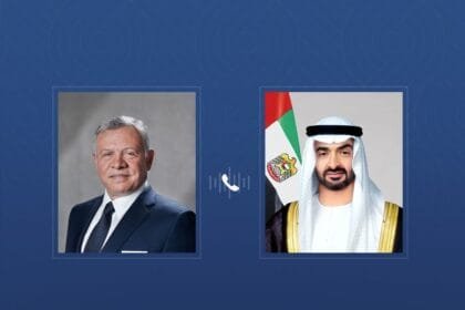 عبر الهاتف.. رئيس الإمارات وملك الأردن يبحثان التطورات الإقليمية وتداعياتها على أمن المنطقة واستقرارها