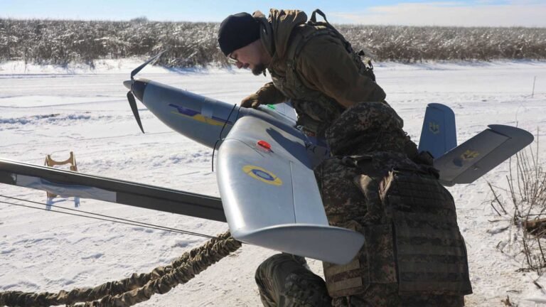 ضربة على تخوم الشمال.. مسيّرات تستهدف ميناء روسيًا قرب الحدود الفنلندية